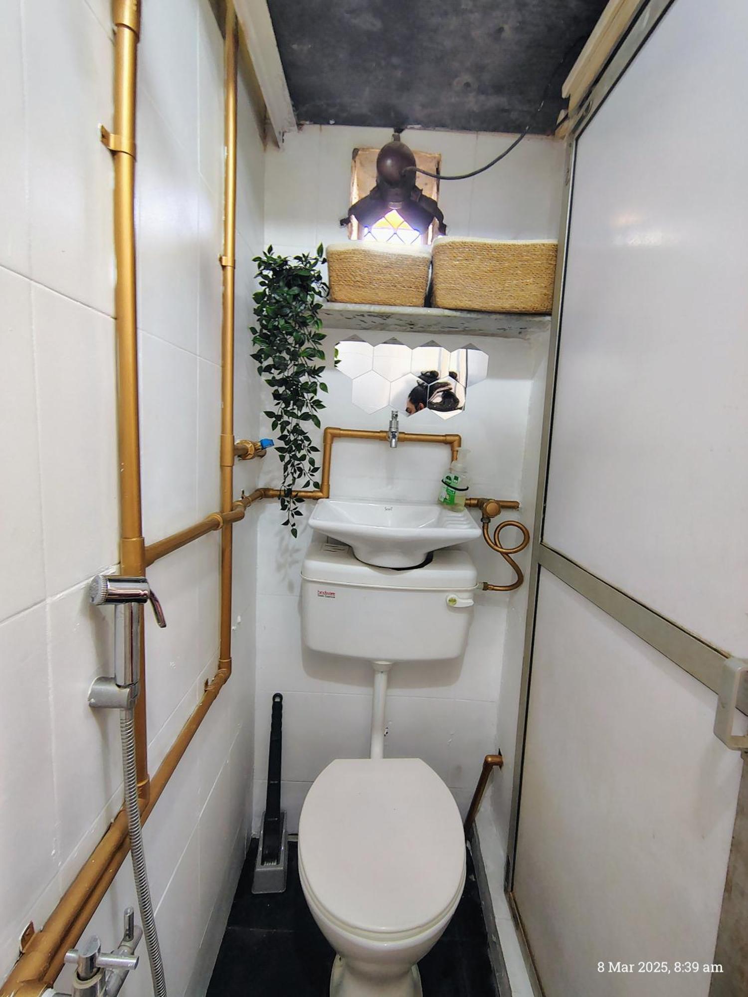 Apartment Cozy Camper Van Styled Studio Home Mumbai