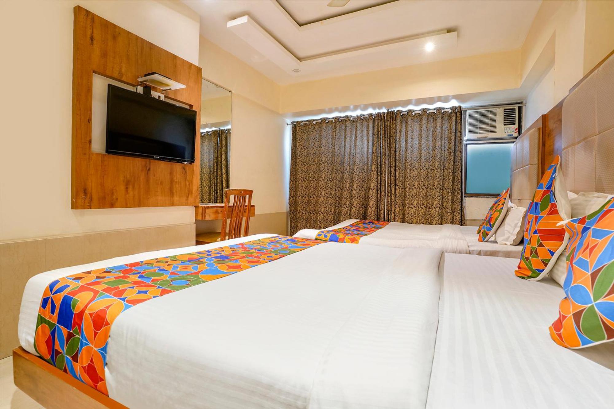 Hotel Fabhotel Regal 3*