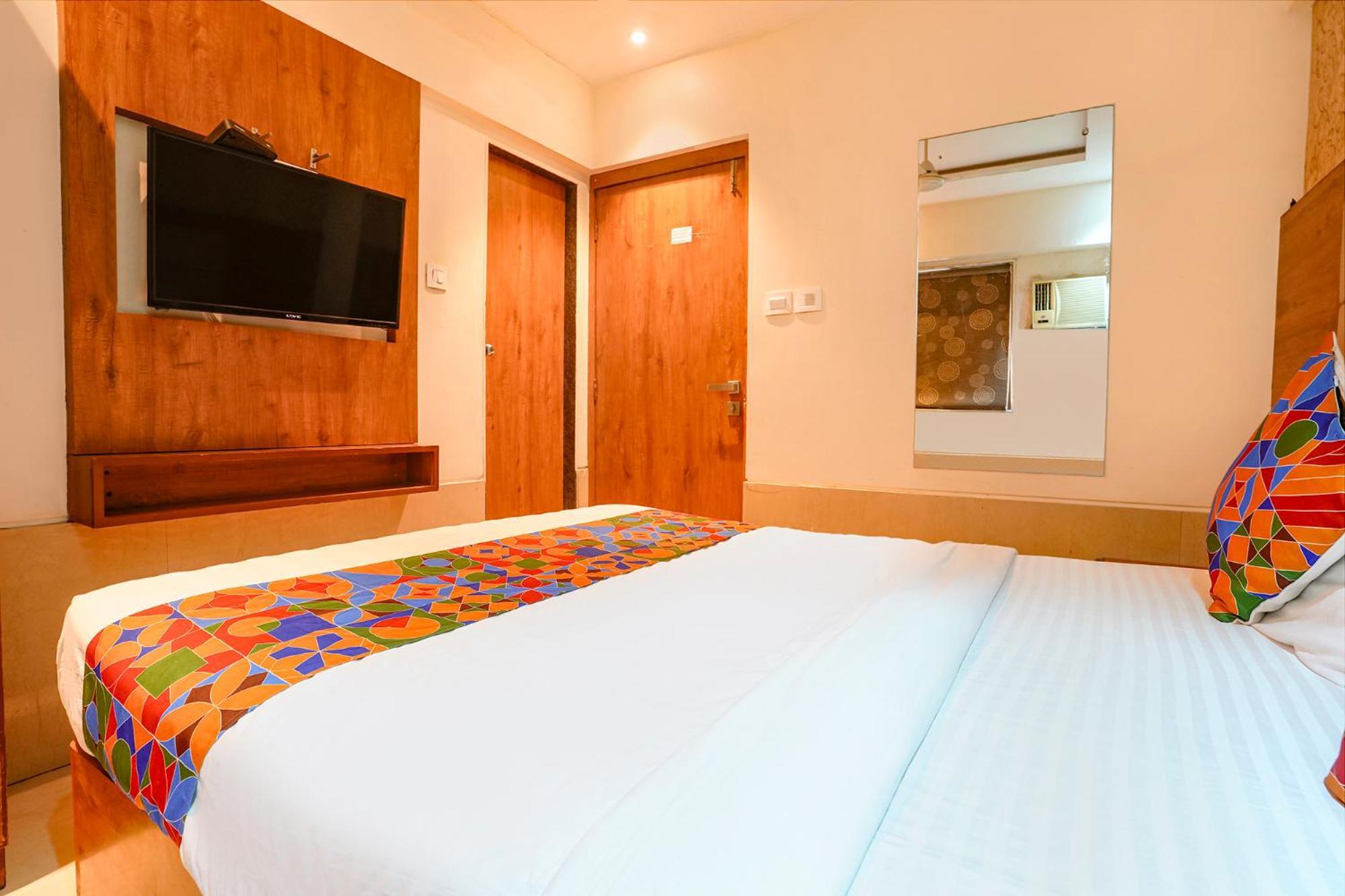 Fabhotel Regal 3*