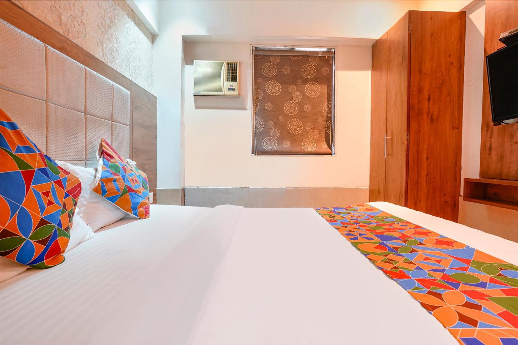 Fabhotel Regal 3* Mumbai