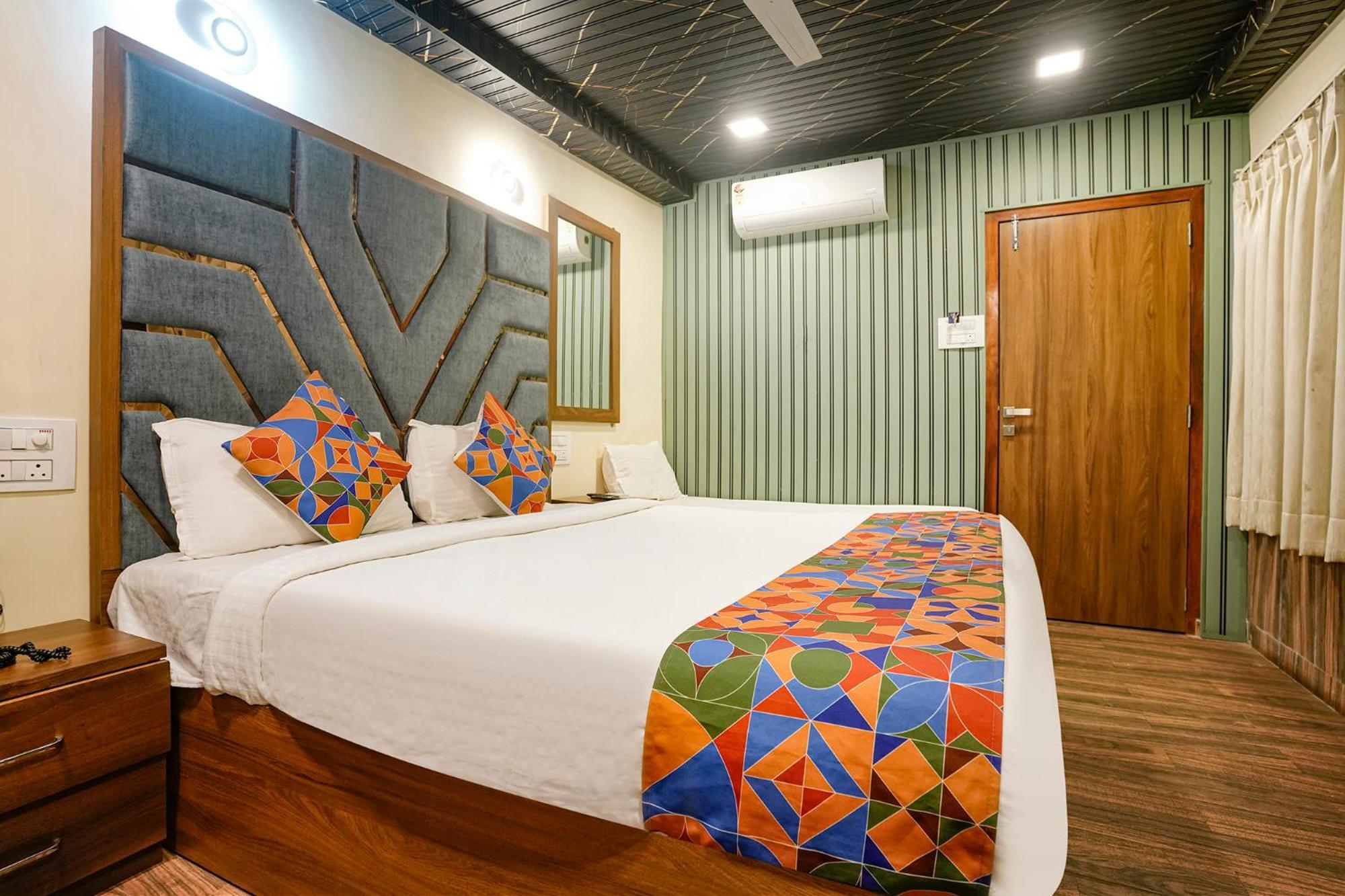 Hotel Fabexpress Malali Residency 4*