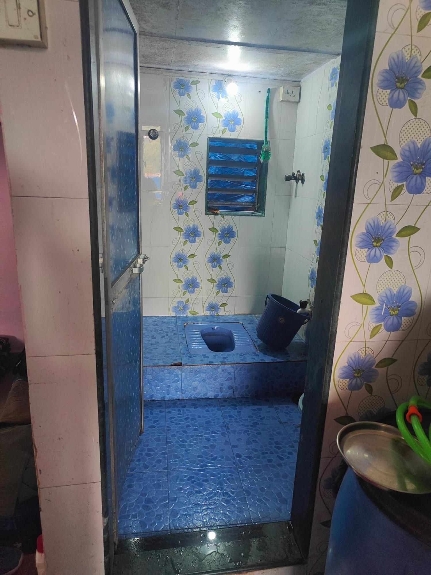 Miraj Khan Pg Mumbai