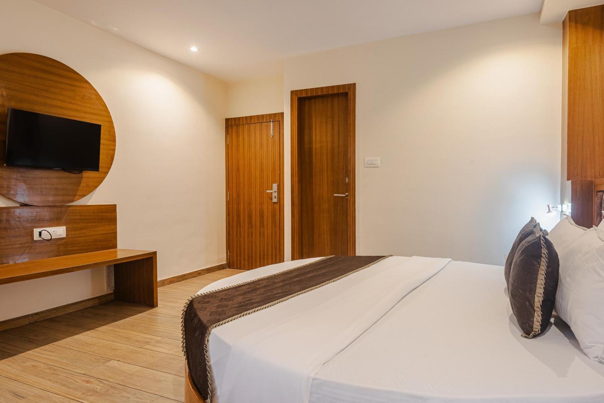 Silver Park Hotel Mumbai