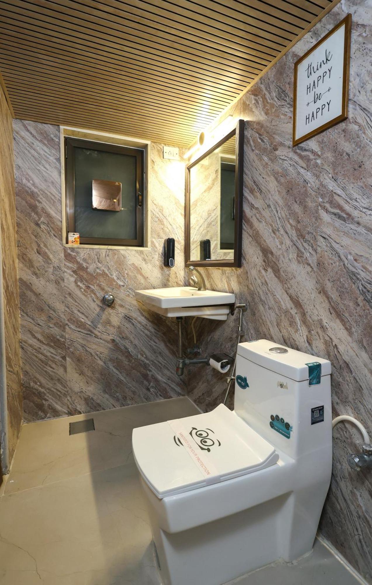 Homestay Presidential - Kandivali East Mumbai