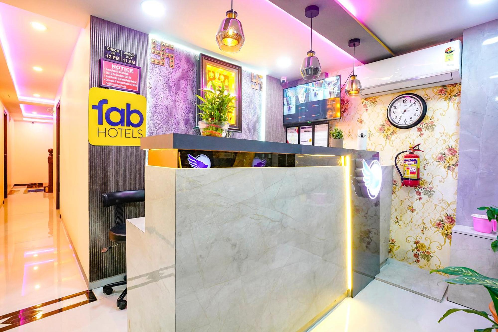 Fabhotel Lexus5 - Nr Janki Devi High School