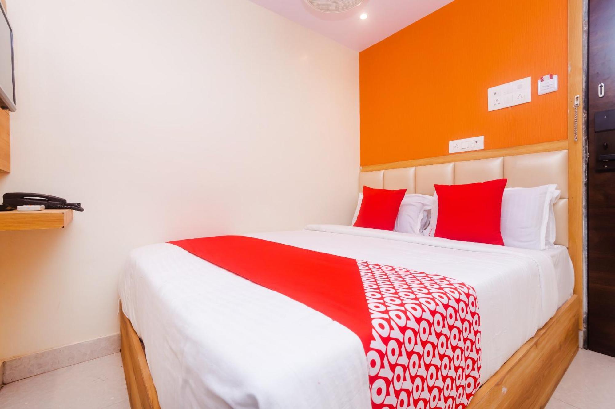 Hotel O Suncity 3* Mumbai