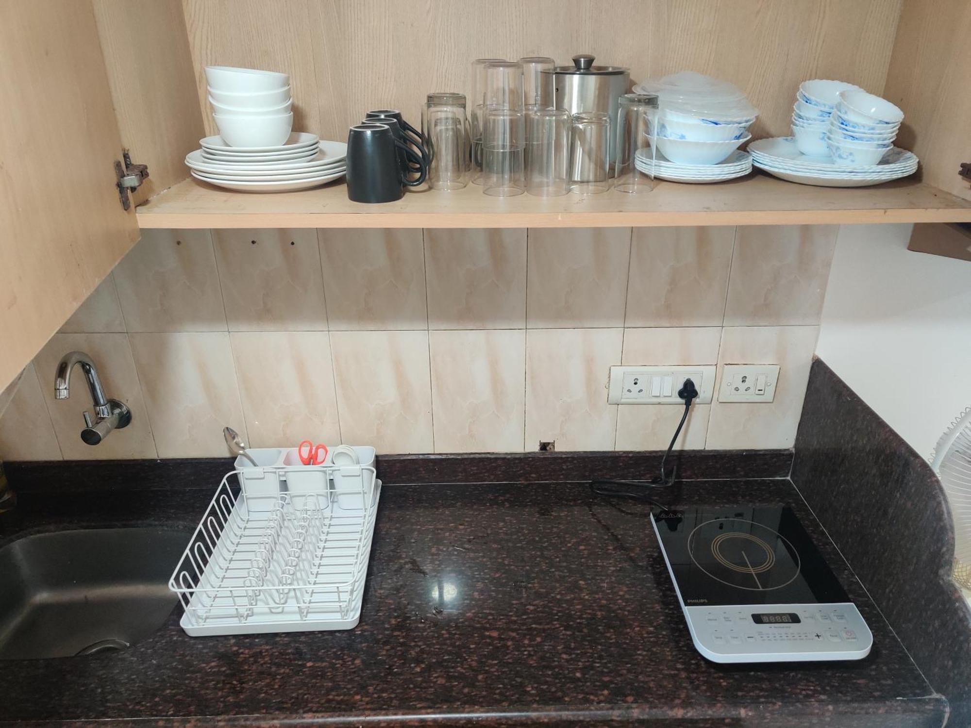 Apartment 2 Bhk Cozy W/ Netflix And Wifi In Bandra *