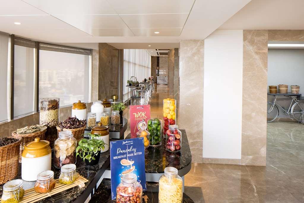 Radisson Blu International Airport Hotel Mumbai