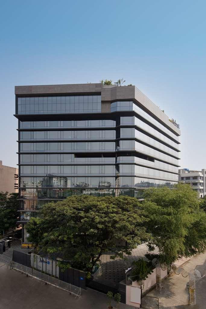 Hotel Radisson Blu International Airport 5*