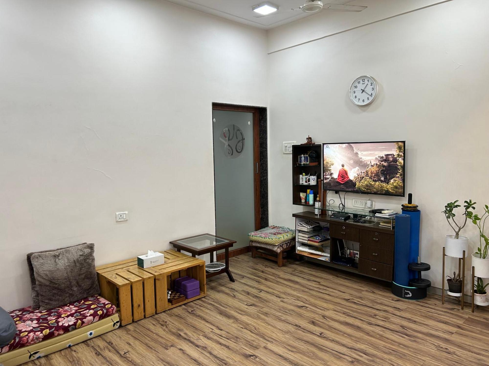 Pks Den Homestay Mumbai