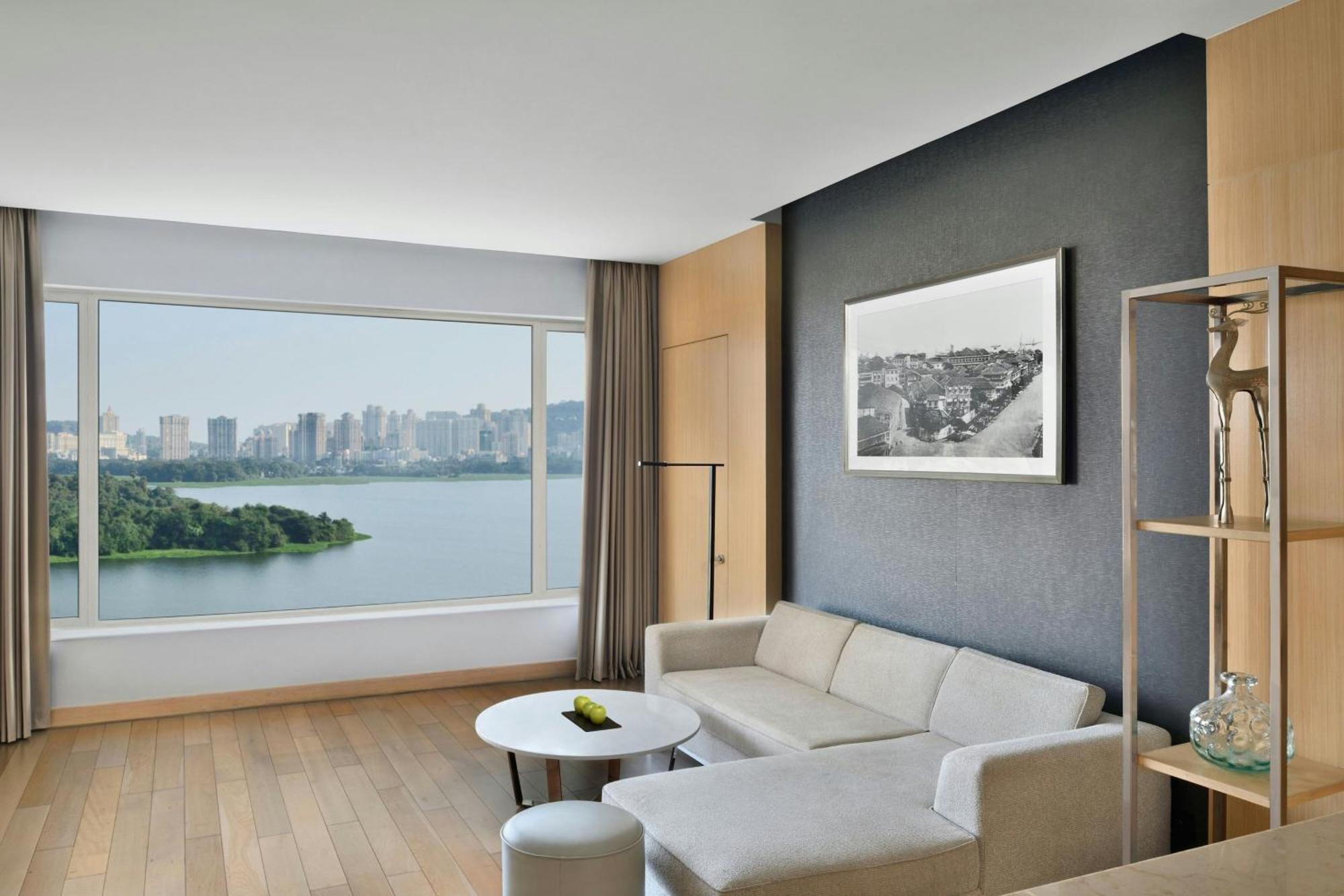 Hotel The Westin Powai 5*