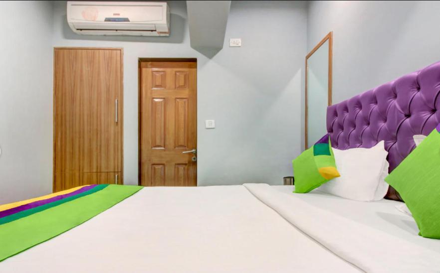 Fabhotel Cruz Royale 3*