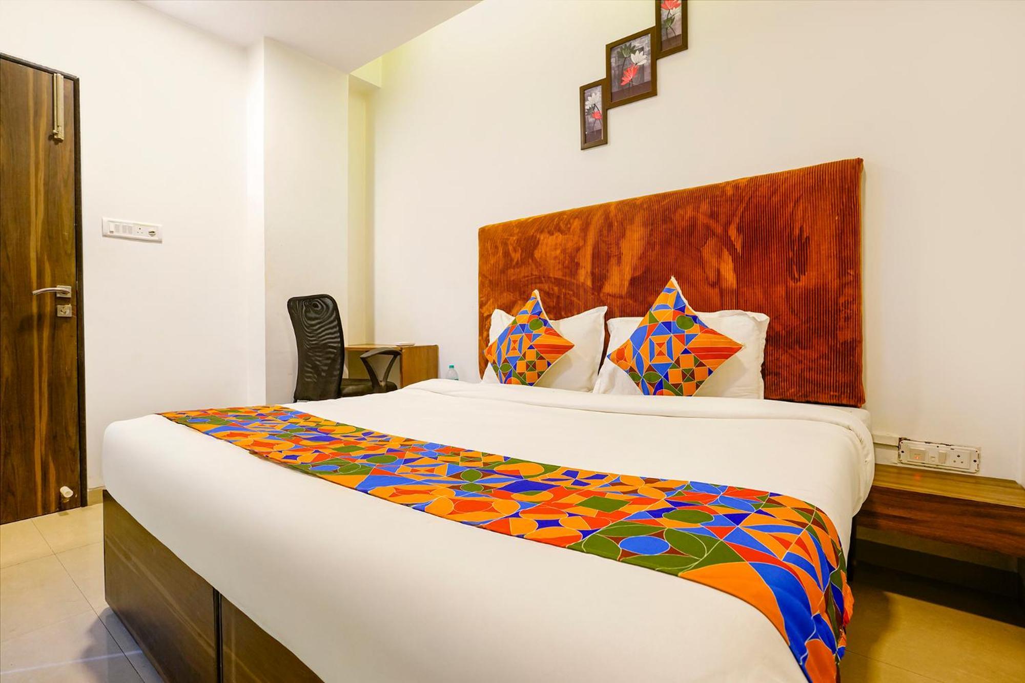 Fabhotel Amfahh Inn - Nr-Kokilaben Hospital Hotel Mumbai