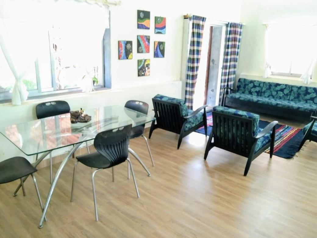 Interlude - By The Druids Garden Holiday home Mumbai