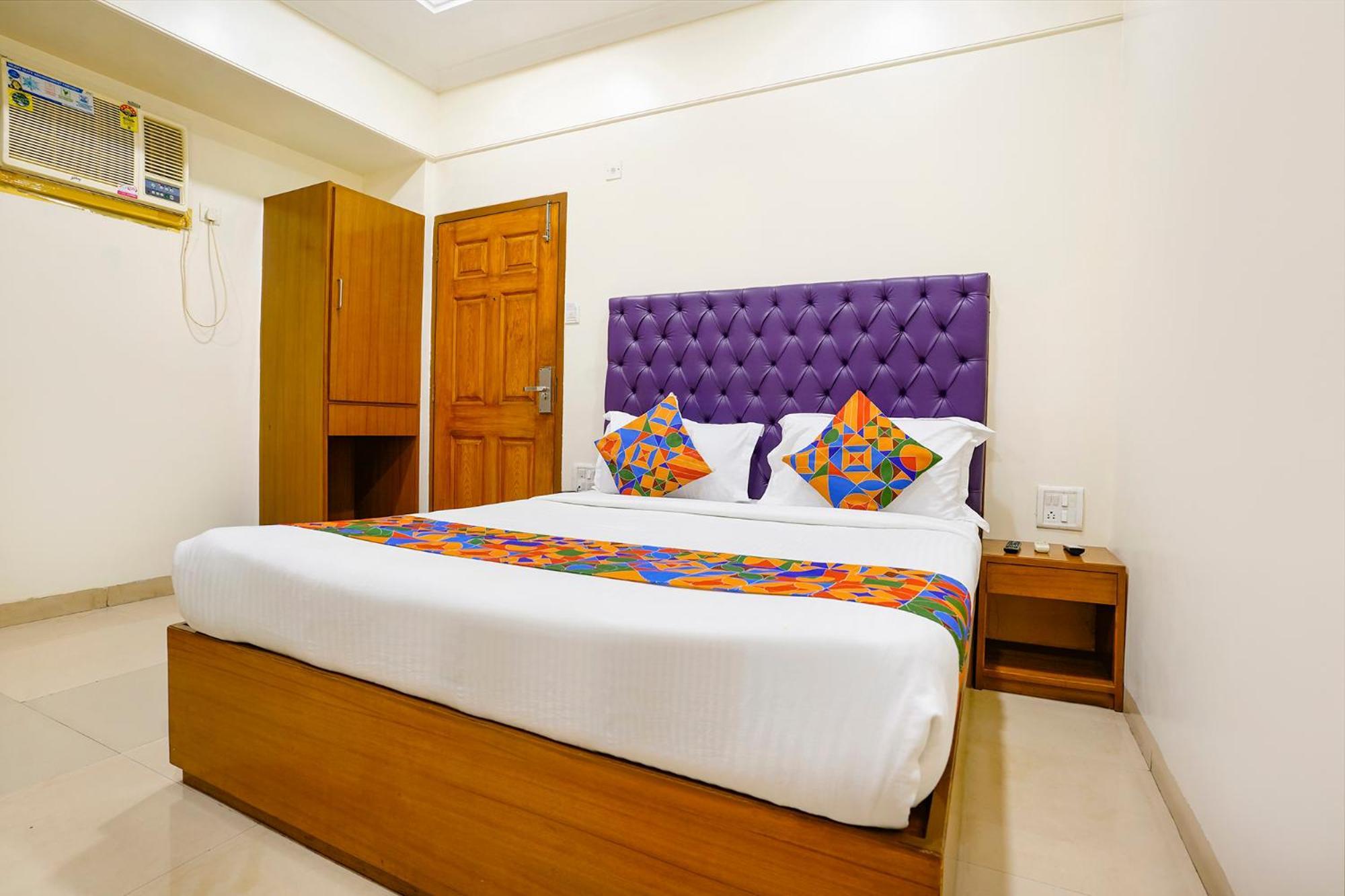 Fabhotel Cruz Royale 3* Mumbai