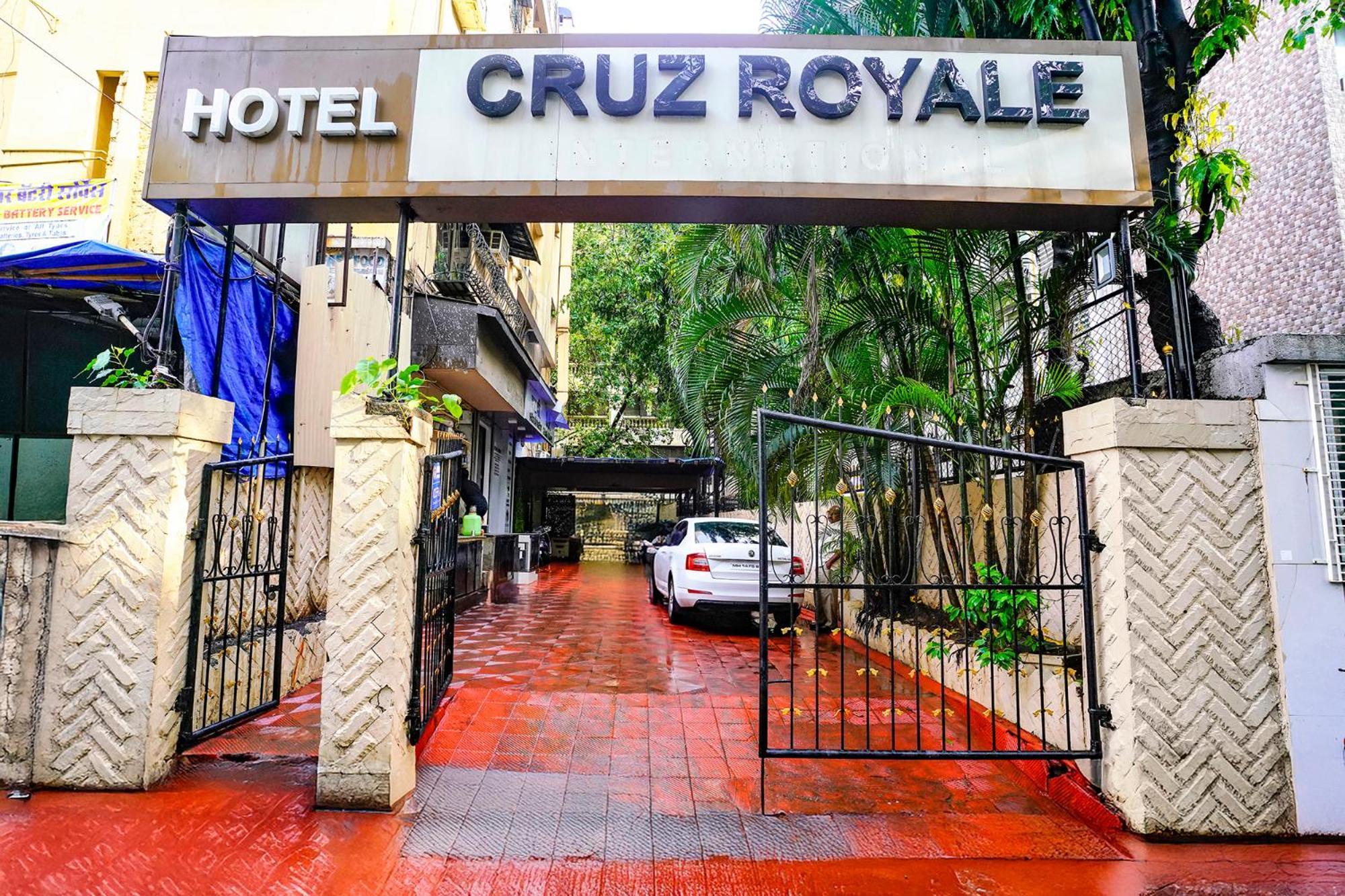 Fabhotel Cruz Royale Hotel Mumbai