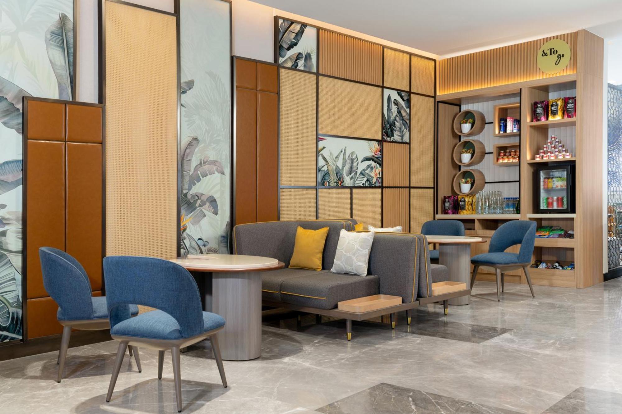 Hotel Hilton Garden International Airport