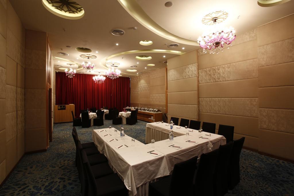 Hotel Aureole Hotel