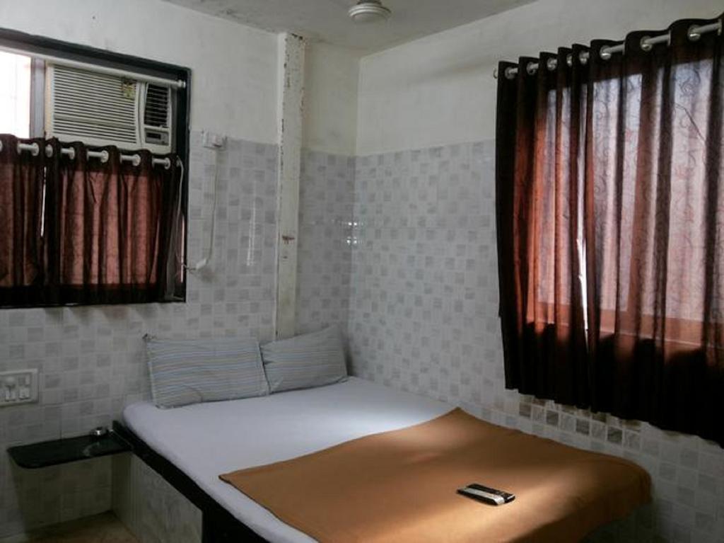 Hotel Al Mehraj Mumbai