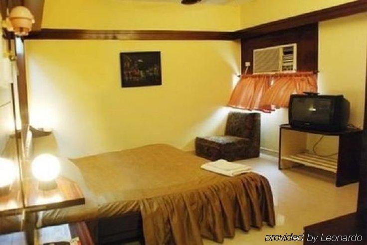 Hotel Metro Palace Bandra 3*