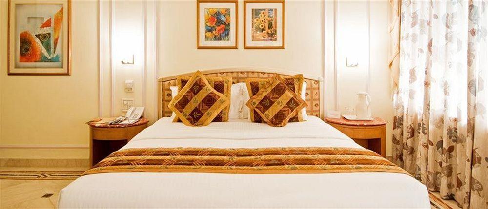 Residency Andheri Hotel 3*