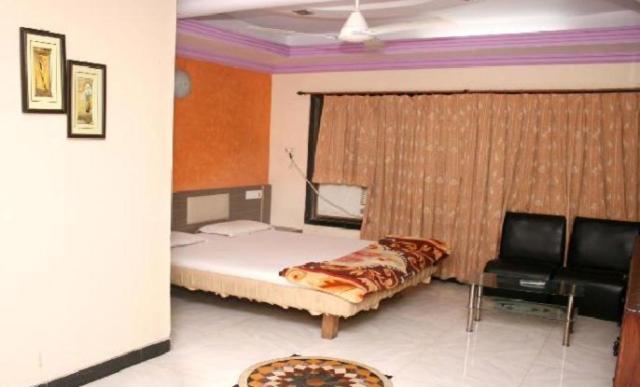Lodge Kolkar's