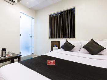 Causeway, Colaba *