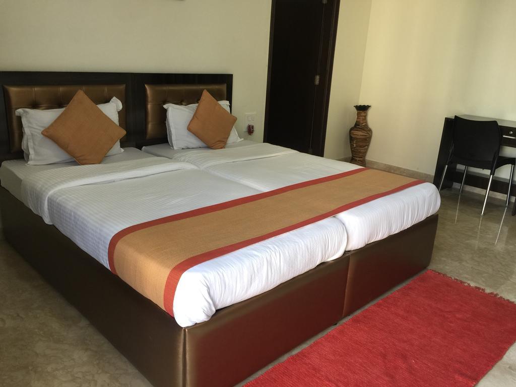 Sapphire Asta Guest house Mumbai