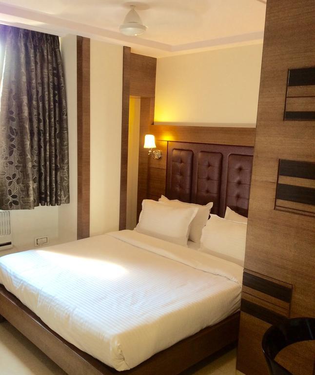 Sapna Hotel