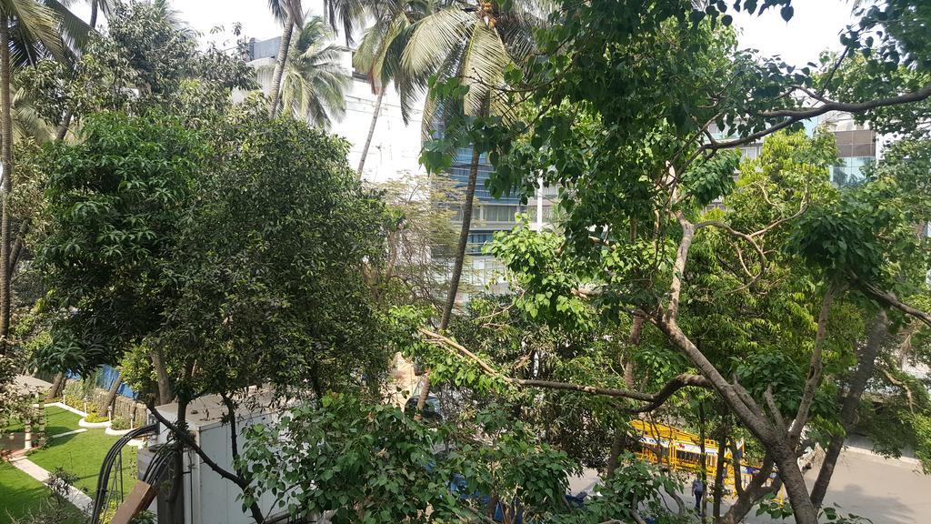 Bentley Marine Drive Hotel Mumbai