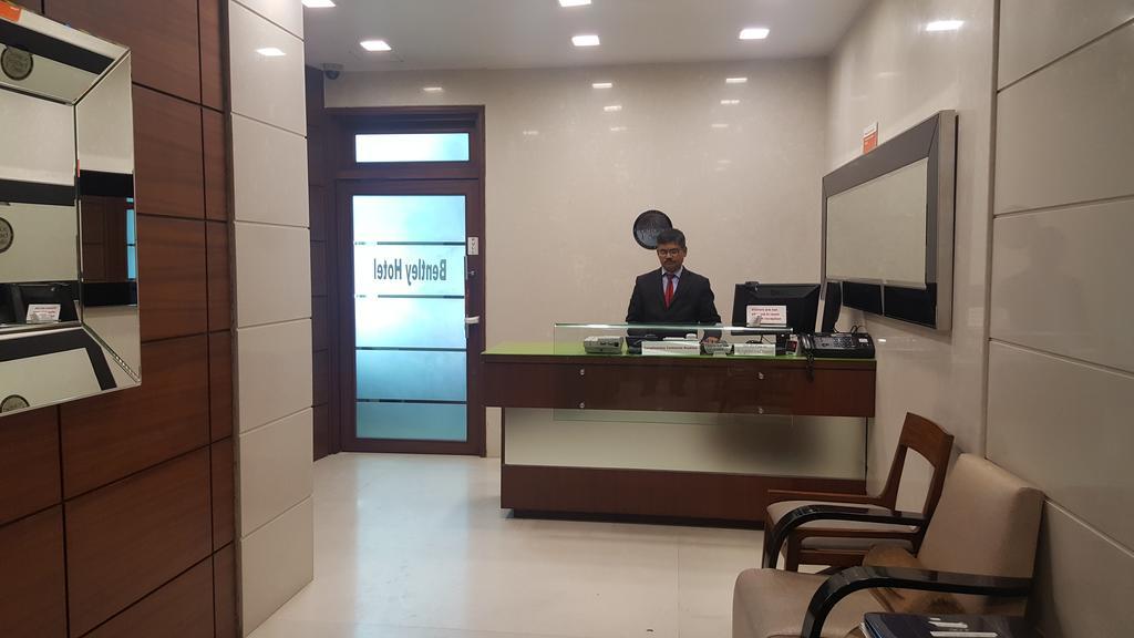 Bentley Marine Drive Hotel