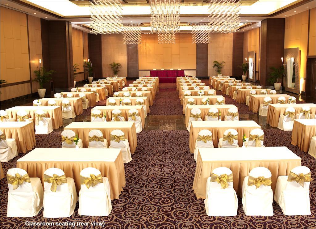 Hotel The Retreat & Convention Centre 5*