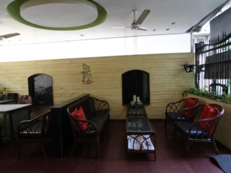 Treebo Trend New Castle Mumbai