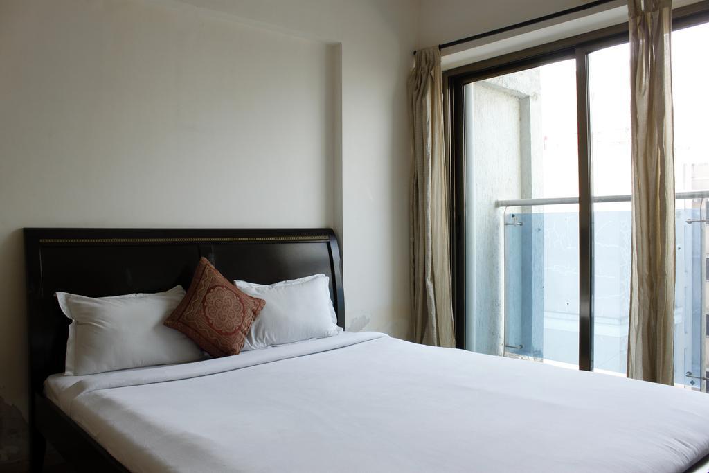 Laurent & Benon Luxury Service Apartment - Bandra Mumbai