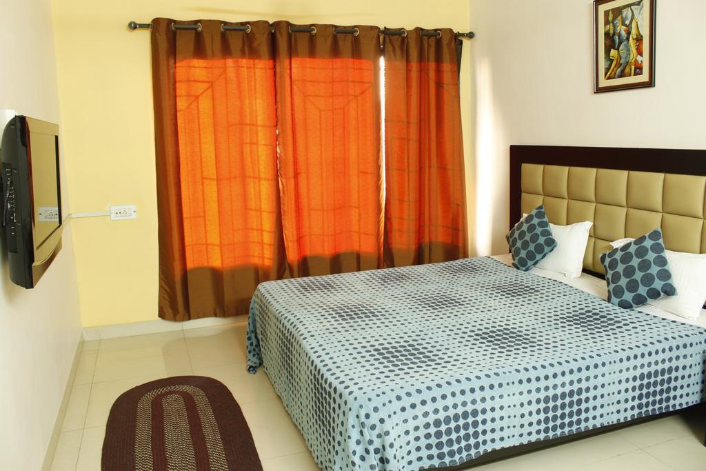 Hotel Laurent & Benon Luxury Service Apartment - Bandra 3*