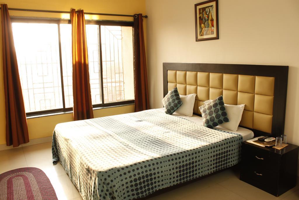 Hotel Laurent & Benon Luxury Service Apartment - Bandra Mumbai