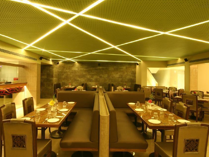 The Maharaja Business 3*