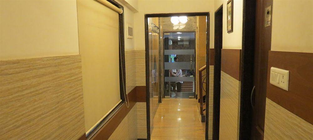 Jyoti Dwelling Hotel 3*