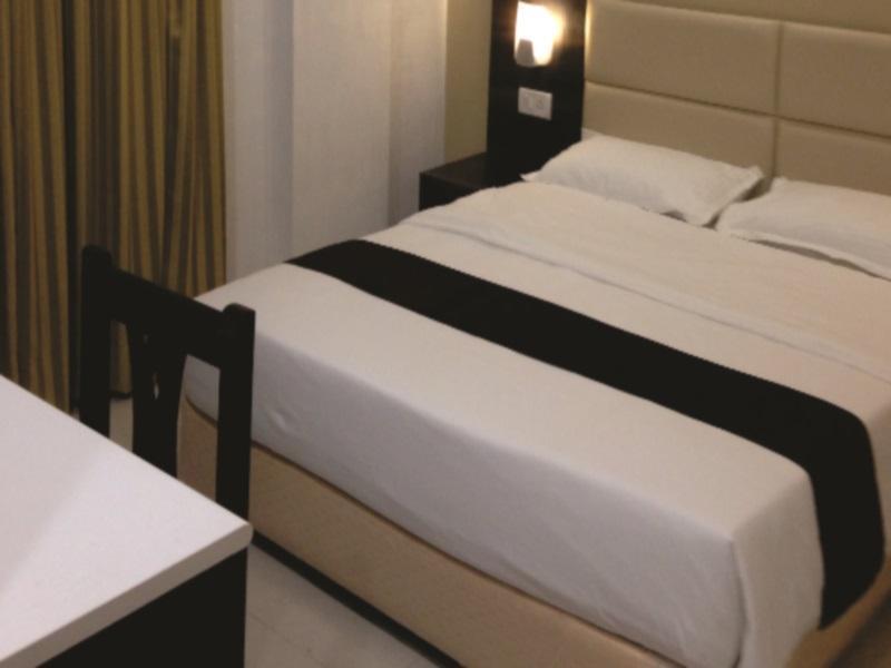 Fabexpress Alfa Galaxy Hotel Mumbai
