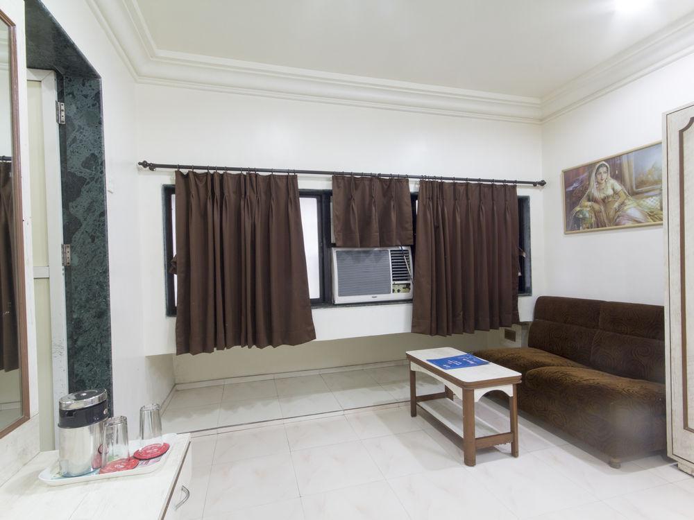 Oyo Chembur Monorail Station 3*