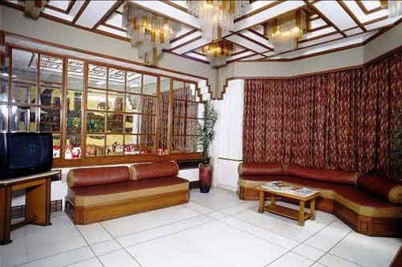 Garden Hotel 3*