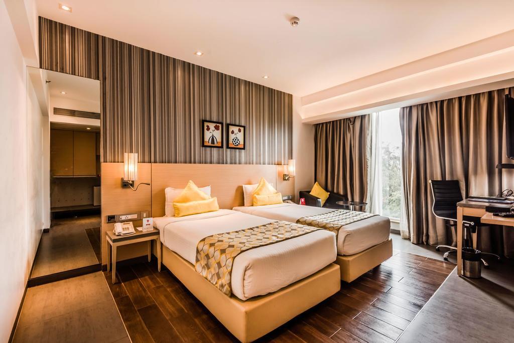 Hotel Landmark Residency 3*
