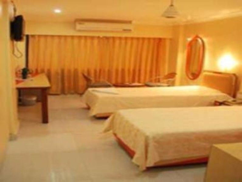 Hotel Fabhotel On Time Andheri East Mumbai