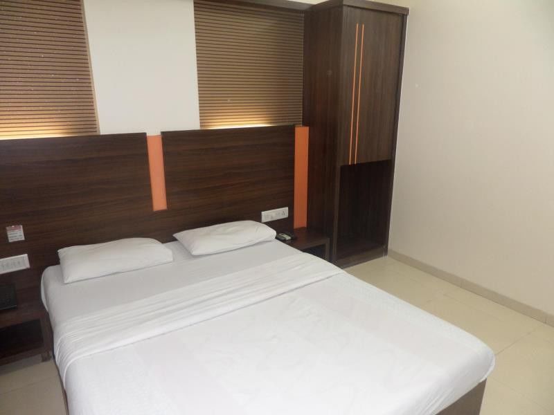 Paris Residency Hotel 2*