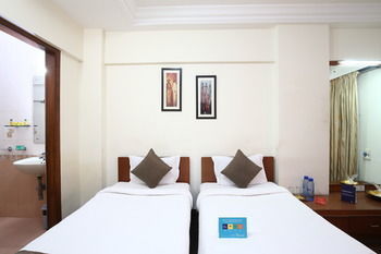 Fabhotel Mumbai Airport Apartments Hotel 3*