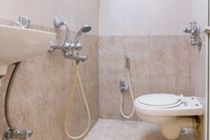 Broadway Colaba 2*