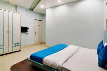 Zo Lal Baug Parel Hotel Mumbai