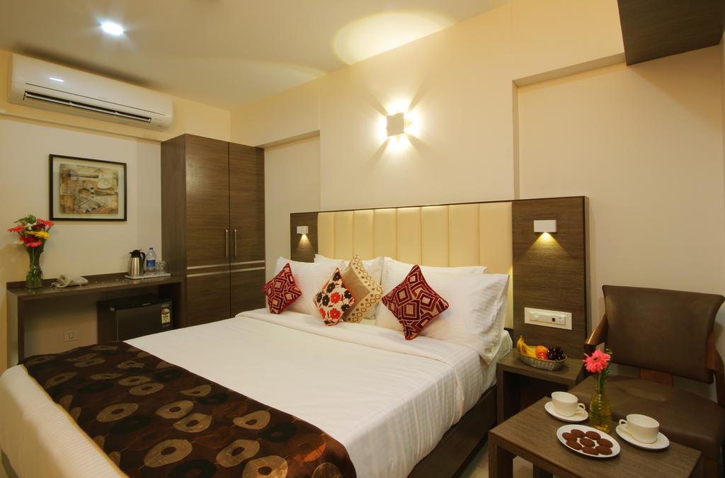 Columbus Hotel 2*