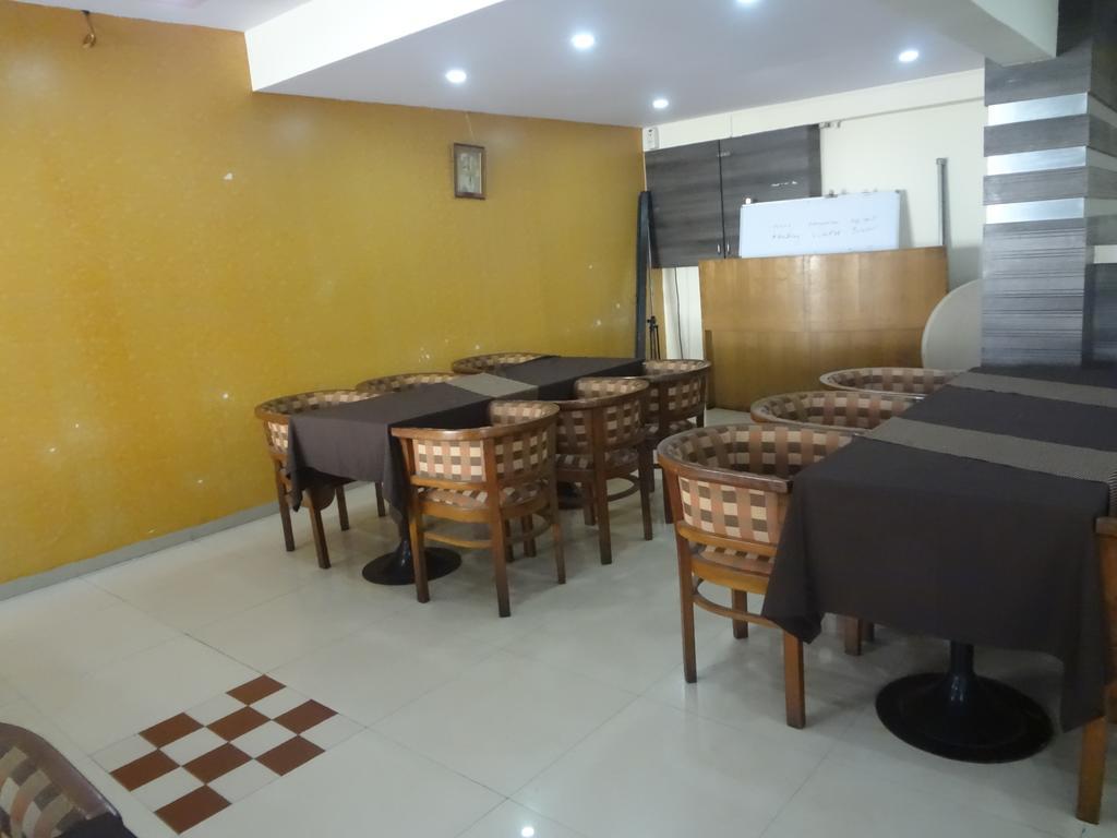 Juhu Plaza 3* Mumbai