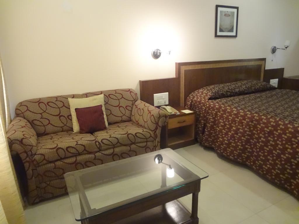 Juhu Plaza 3* Mumbai
